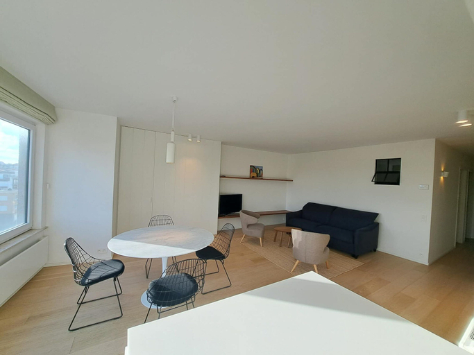 Others 2, Sunny Apartment Near the Beach, West-Vlaanderen