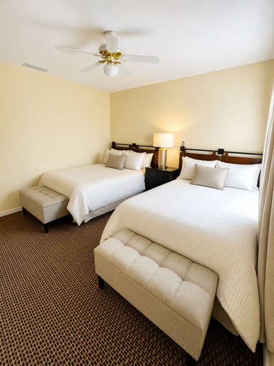 Others 2, Cape Coral Retreat w Pool & Court, Lee