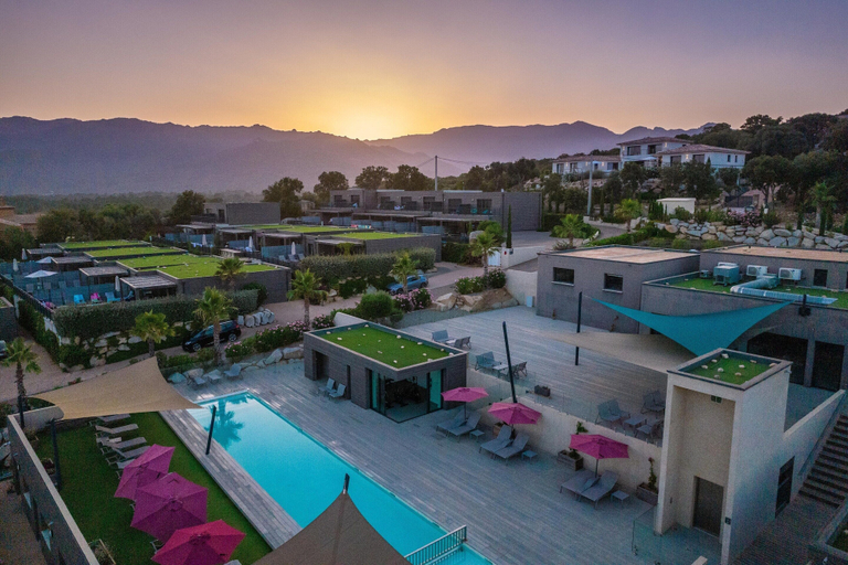 Others 2, Lecci Apartment With Outdoor Pools, Corse-du-Sud