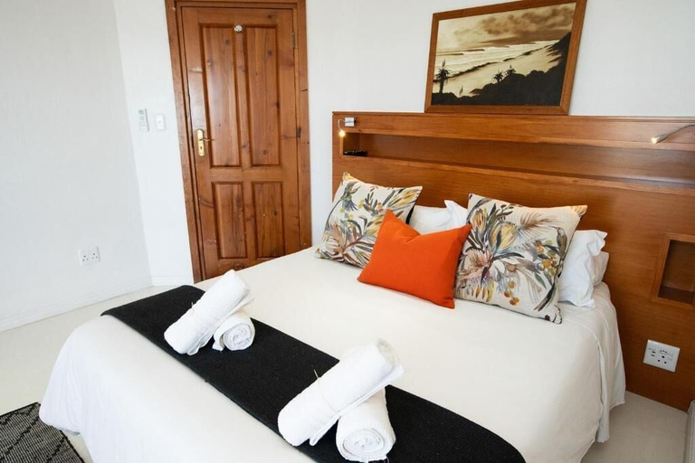 Bedroom 3, African Perfection 1, Cacadu
