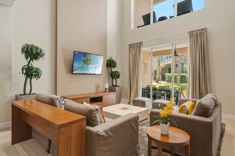 Others 3, 4 Suites Near Disney Balcony & Covered Patio, Osceola