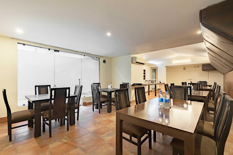 Food & Drinks, Treebo Coral Tree, Gurgaon