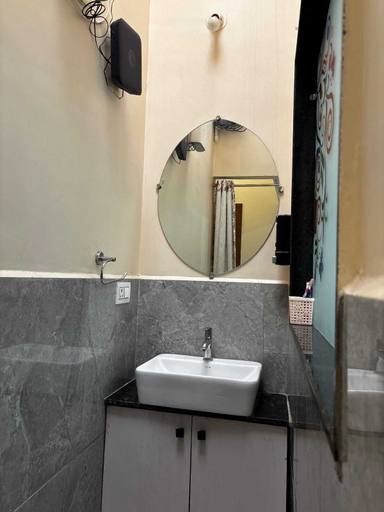 Others 3, Vardaan Homestay, Ujjain