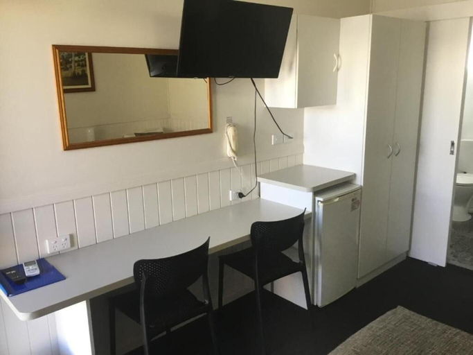 Public Area, Charleville Waltzing Matilda Motor Inn, Murweh