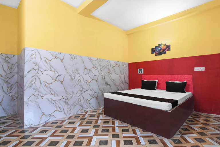 Others 2, Hotel O Madhyamgram Railway Junction, North 24 Parganas