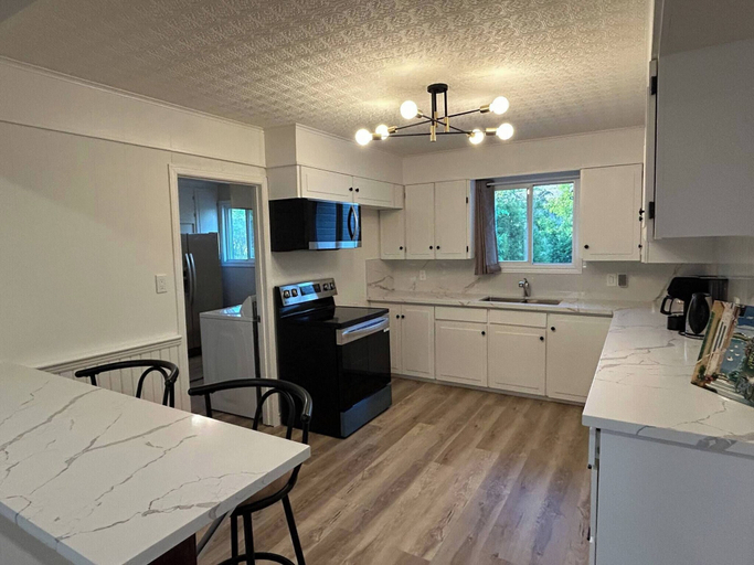 Others 4, Cozy 3BR Cottage Near Lake Simcoe, York