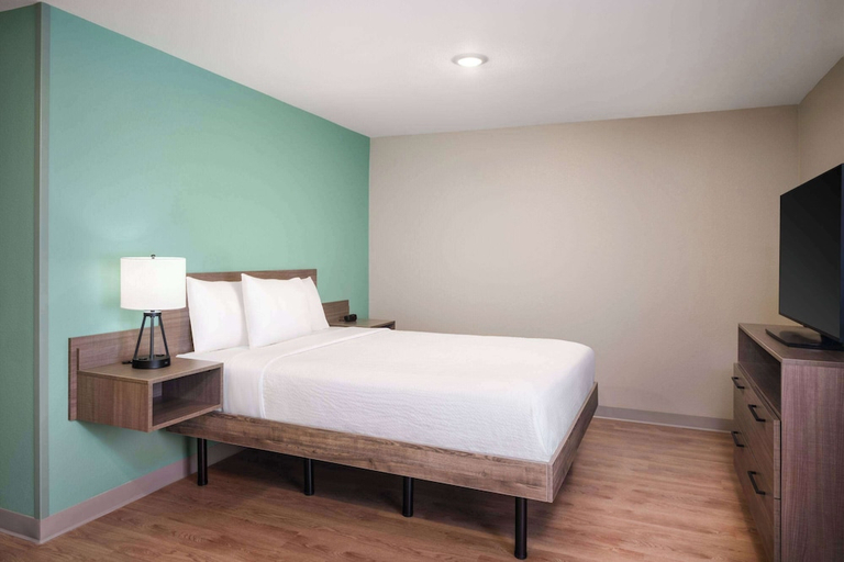 Bedroom 3, ECHO Suites Extended Stay by Wyndham Dallas Plano/Frisco, Collin