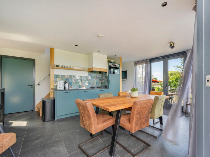 Others 2, Waterfront Villa With Picturesque Views, Oudewater