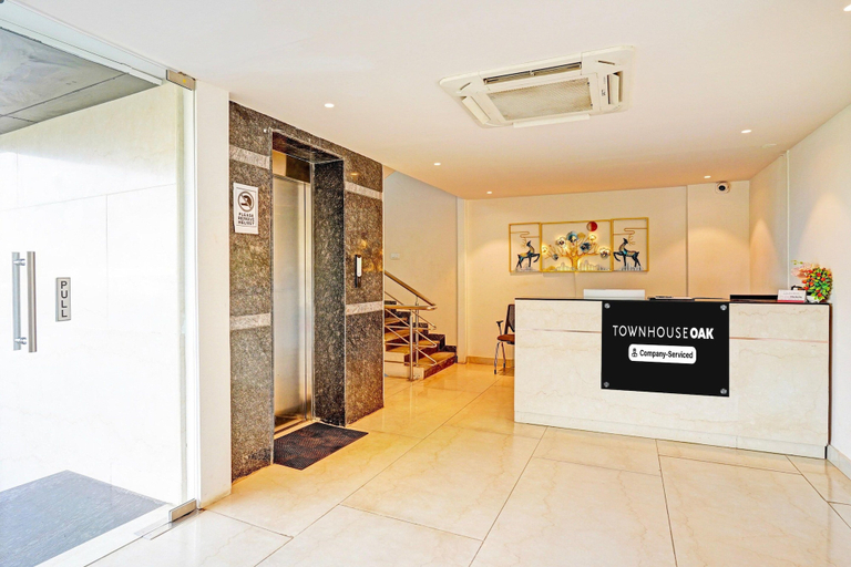 Others 5, Super Townhouse Oak Electronic City, Bangalore
