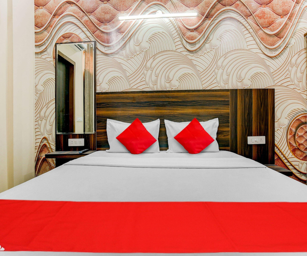 Others 5, Deluxe GG Residency, Sahibzada Ajit Singh Nagar