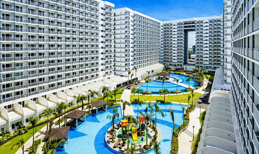 Others 3, Serene 1-bedroom Apartment With Shared Pool in Pasay, Pasay City