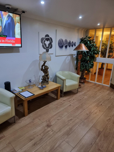 Public Area 2, Travel Plaza Hotel, Northamptonshire