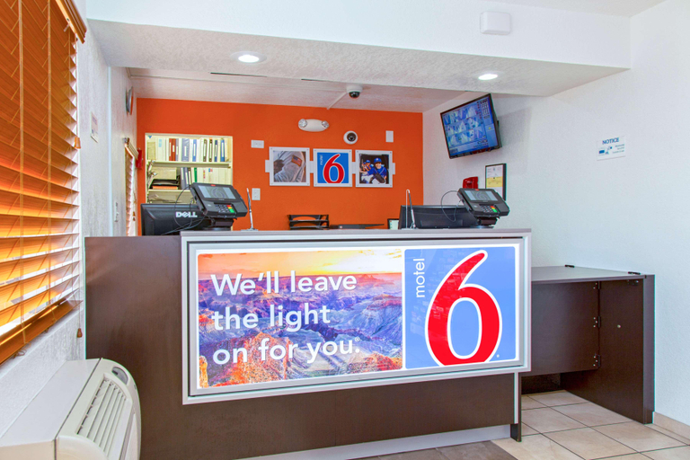 Public Area 2, Motel 6 Phoenix, AZ - Airport - 24th Street, Maricopa
