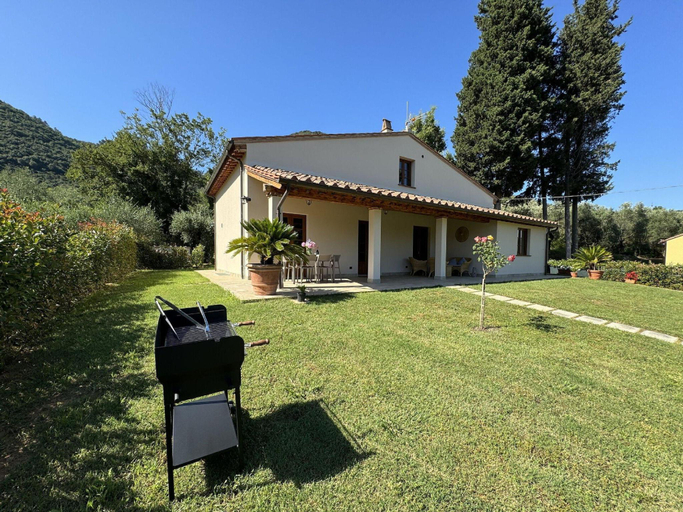 Others 4, House in Tuscany near Pisa & Lucca, Lucca