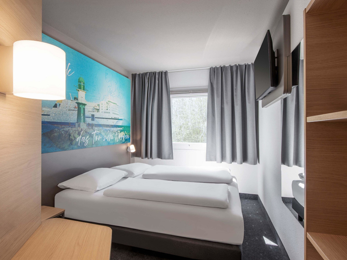 Bedroom 5, B&B HOTEL Rostock-Broderstorf, Rostock