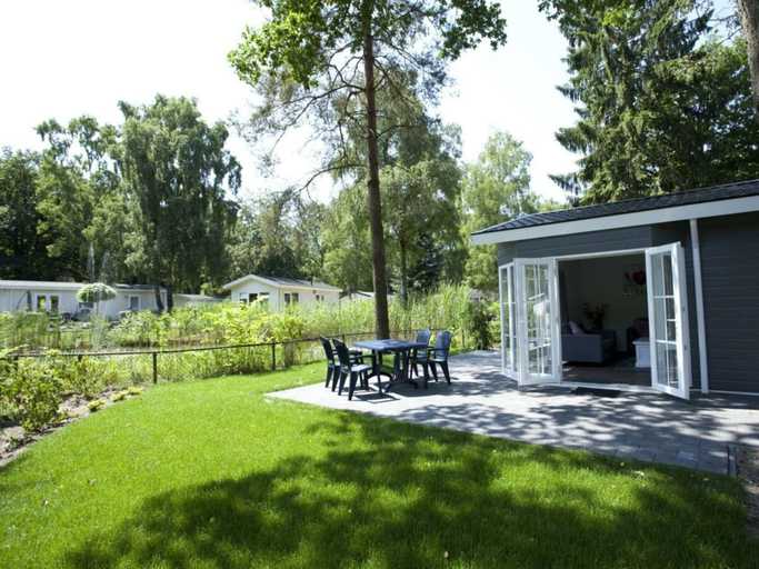 Others 4, Holiday Home in Arnhem With Terrace, Arnhem