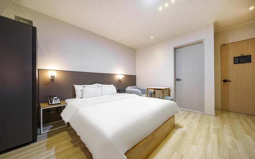 Bedroom 4, Brown Dot Jeonju Geumamdong Terminal Branch, Jeonju