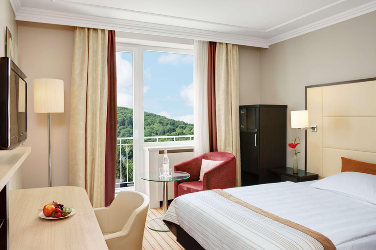 Bedroom 4, Steigenberger Hotel Bad Neuenahr, Ahrweiler