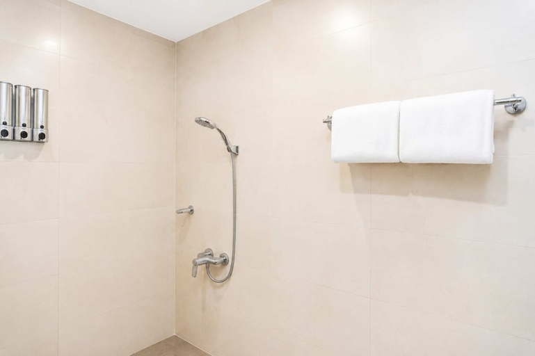 Bathroom, Noesa Heritage, Surabaya