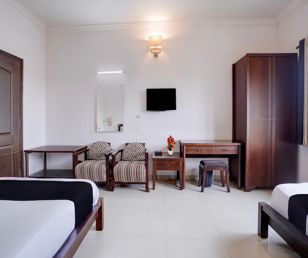 Others 3, Classic Mega Inn, Bellary
