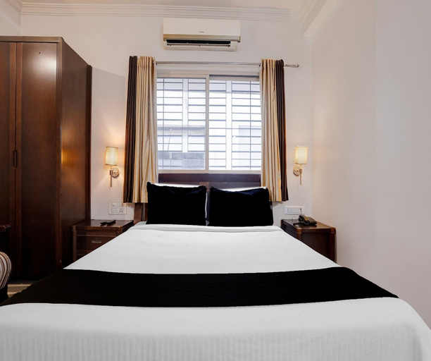 Others 2, Classic Mega Inn, Bellary