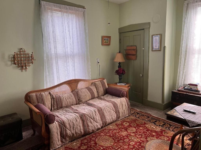 Others 5, Mansion on The Mile B&B, Indianapolis