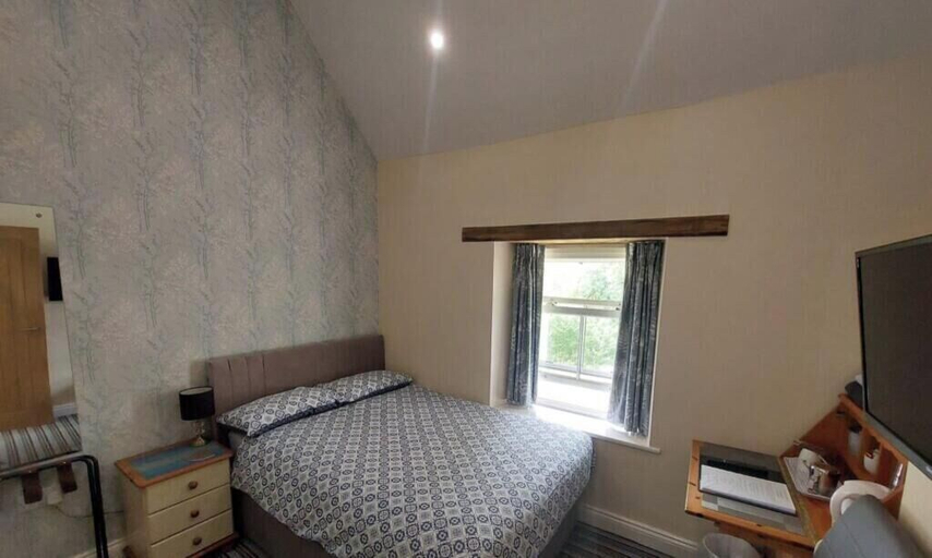 Bedroom 2, Old School B and B, Carmarthenshire