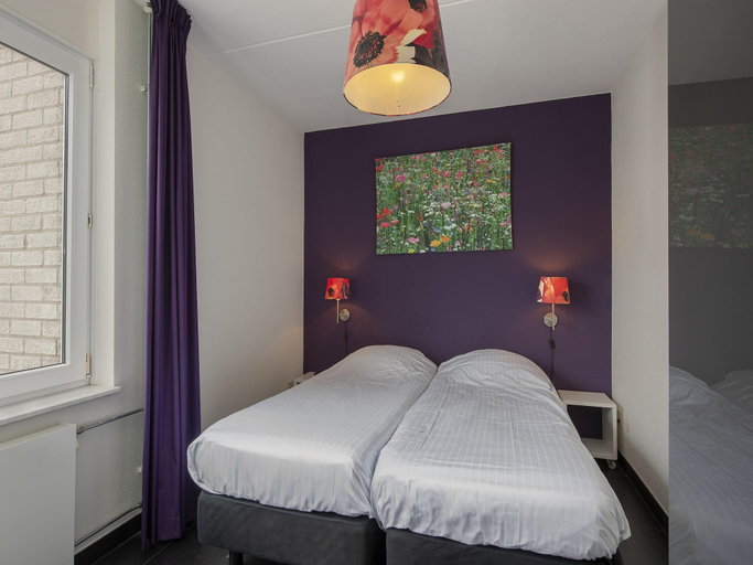 Bedroom, Charming Villa in Natural Surroundings, Arcen en Velden