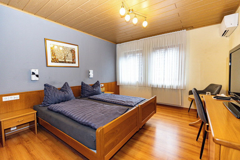 Others 1, Hotel Kambeitz, Rastatt