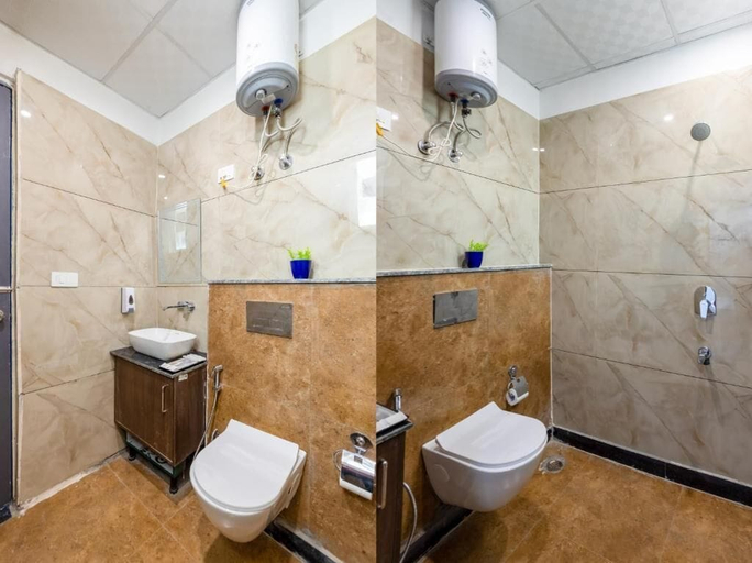 Others 4, OnlyStay Fortune Palm Sector 104 Noida, Gautam Buddha Nagar