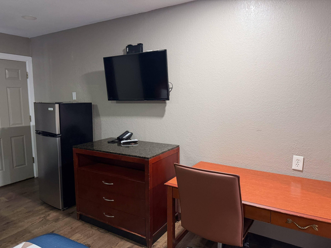 Others 2, Rodeway Inn & Suites, Pontotoc