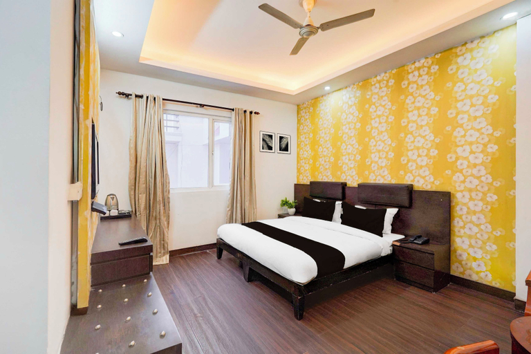 Others 4, Townhouse Oak Sector 51 Noida, Gautam Buddha Nagar