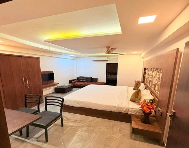 Others 2, Hotel Ramdev Rooms, Valsad