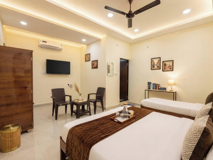 Others 3, Hotel Peacock Inn, Indore