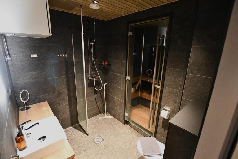 Bathroom 3, Kurula's Resort, Lapland