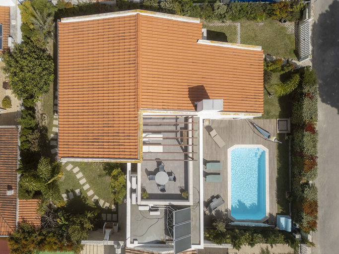 Others 3, LA2 in Sesimbra With 4 Bedrooms and 4 Bathrooms, Sesimbra