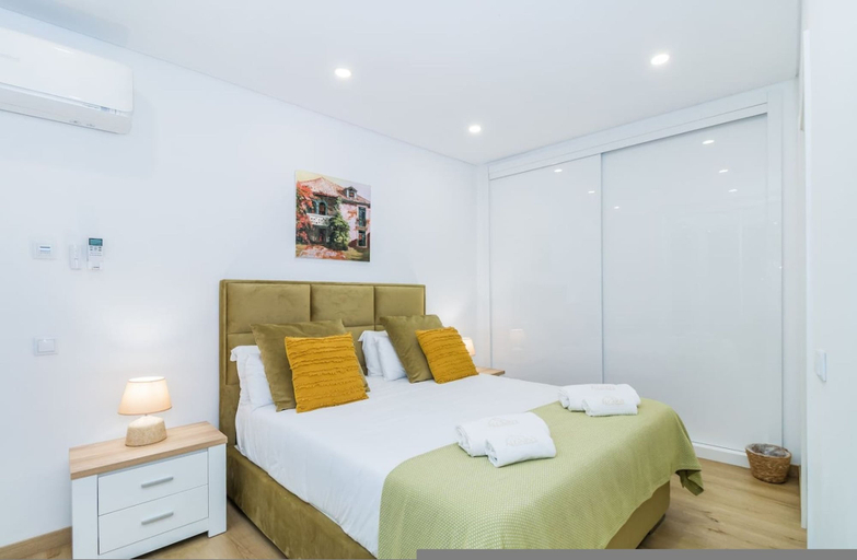 Others 4, Luxury Townhouse in Lagos Old Town Rooftop Terrace, Lagos
