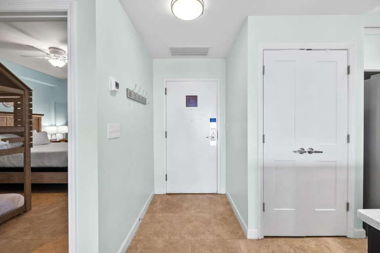 Others 5, Summit at Tops'l 612- Miramar Memories, Walton