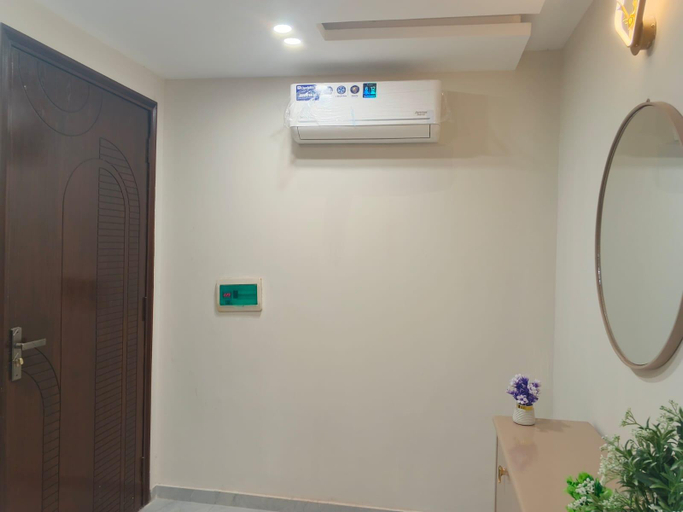 Others 2, Luxury apartment , Lahore