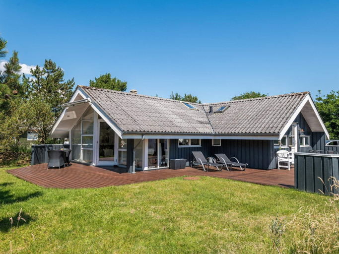 Others 4, 4 Star Holiday Home in Fano, Fanø