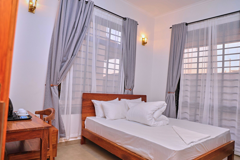 Others 3, Villa Maisha, Arusha Urban