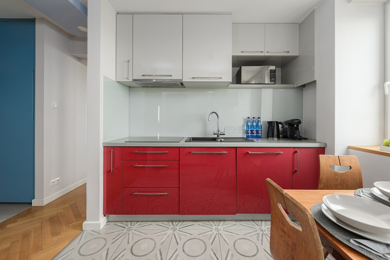 Others 4, Lumina 3room Apart with Balkony & Center, Warsaw