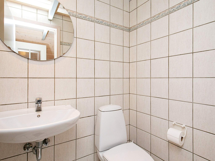 Bathroom 3, 4 Star Holiday Home in Ringkobing, Ringkøbing-Skjern