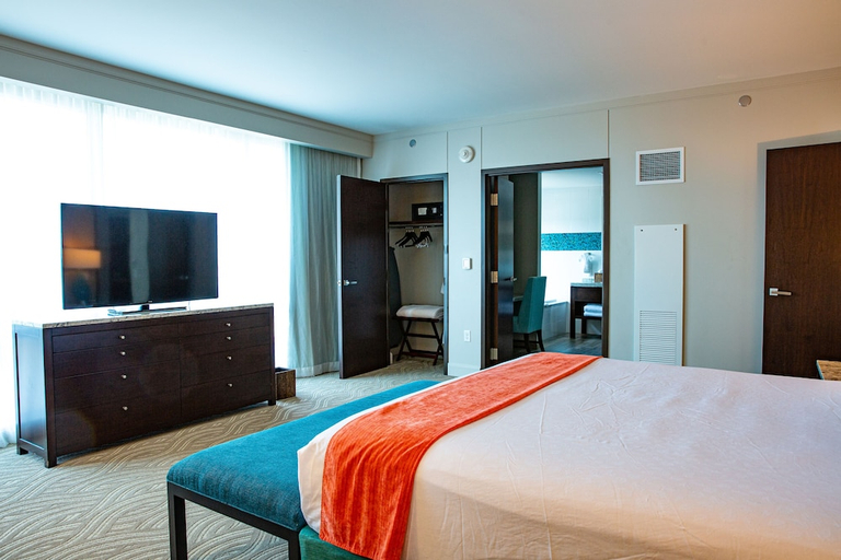 Bedroom 4, River Spirit Casino Resort, Tulsa