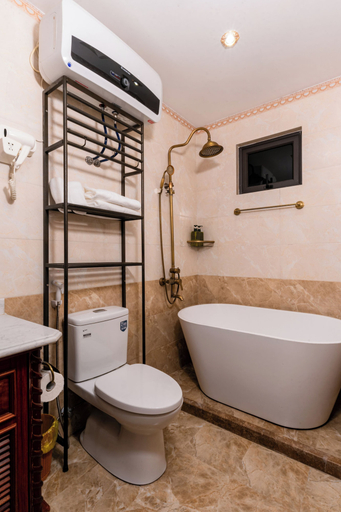 Others 3, The Eastern Hotel CatBi Airport, Hải An