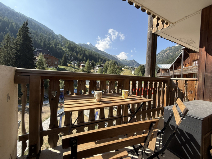 Others 3, Mountain View Apartment in Modane, Savoie