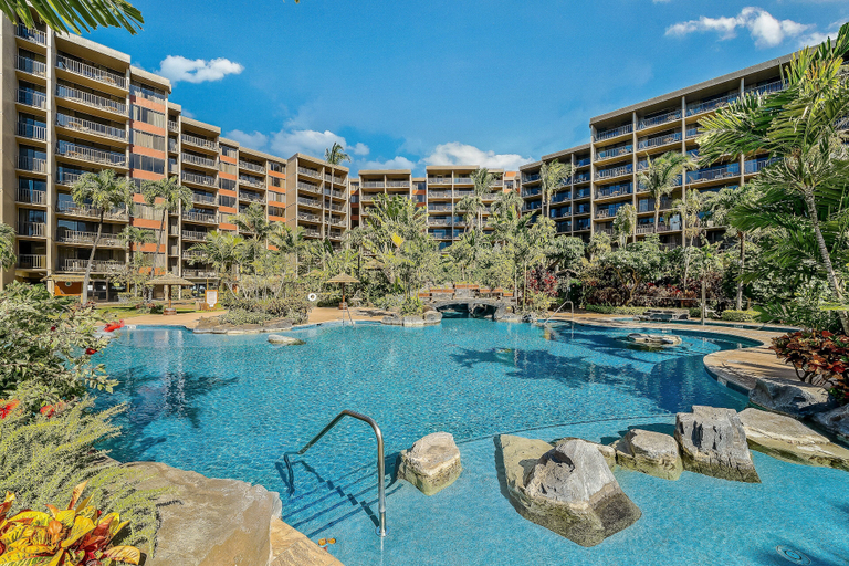 Others 3, Tropical Hawaiian Getaway 1BD Ocean View - Kaanapali Shores 709, Maui