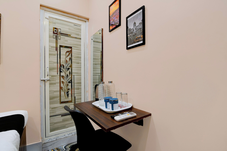 Others 3, Hotel O Santragachi Junction, Haora