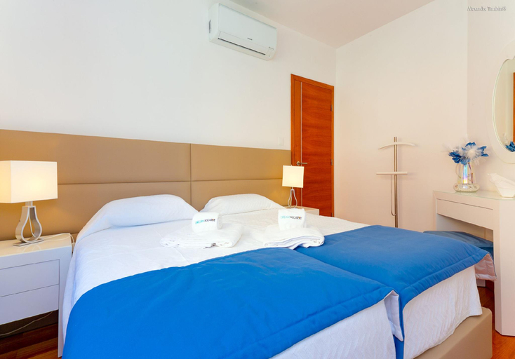 Others 2, A24 - LuzBay Beach Apartment by Dreamalgarve, Lagos