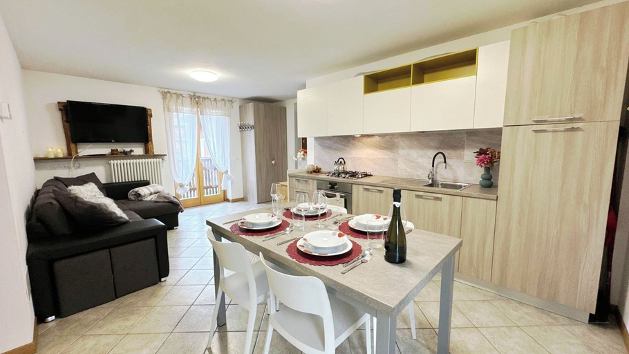 Others 5, Casa Lara by Ca-sa Check, Sondrio